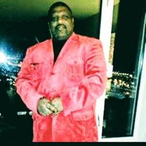 Meet your Posher, Lewis